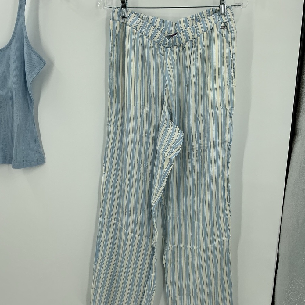 Adore me Lindsay Pajama Tank Top And Pants Set medium
Adore Me - Picture 3 of 7